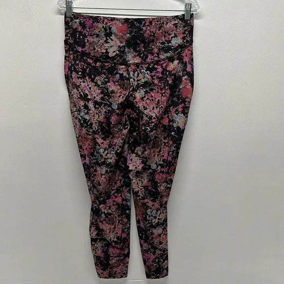 Lululemon Base Pace Tight Leggings Pant High Rise Stencil Blossom Red Size 12 - Picture 5 of 9